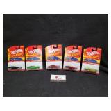 5 HotWheels 1970 Chevelle (4) Convertible (1) Coup