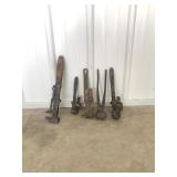 Adjustable wrenches and hoof nippers