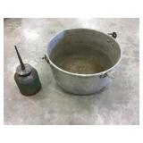 Pot & Oil Can