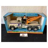 Nylint Napa Twin Boom Wrecker