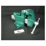 Columbian D44 4" Vise