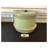 Vintage cake carrier