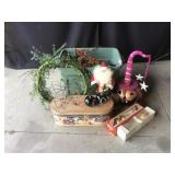 Chirstmas & Halloween Decor