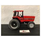 Tractor International 5488