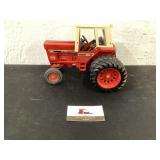 Tractor International 1086