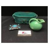 Belt buckle, USA pitcher and metal bin