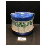 Vintage Cake Carrier