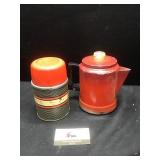 Comet and insulated drink carrier