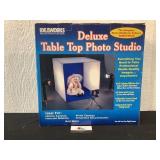 Ideaworks deluxe table top photo studio
