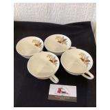 Themed glass plate and cup set