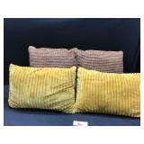 Decorative pillows