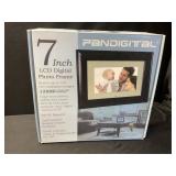 Pandigital Photo Frame