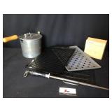 Misc Pans, Popcorn Poppers