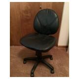 Rolling office chair