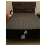 Queen bed set and headboard