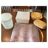 Miscellaneous Tupperware