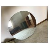 Round mirror