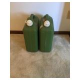 5 gallon water jugs