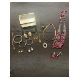 Miscellaneous jewelry