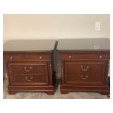 2 Lexington Vestices Commodes Made in USA