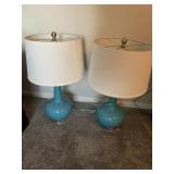 2 table top lamps