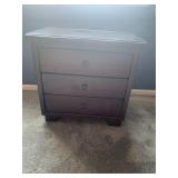 2 matching nightstands