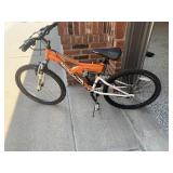 Mongoose XR-15 21 speed 24 inch bike
