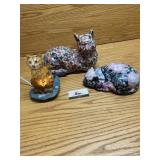 Colorful cats light works