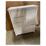Wicker chest of drawers