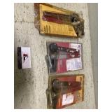 Valve spring compressor