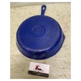American collection cast iron skillet