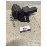 4 inch bench vice
