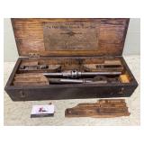 Tap and die set