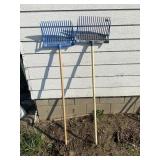 Horse manure shovels