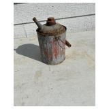 1 gallon vintage gas can