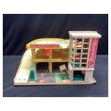 Fisher-Price Parking Ramp