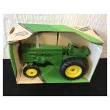 Ertl 1/16 John Deere Model M Tractor