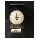 Columbia Family Vintage Scale