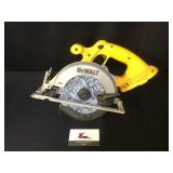 Dewalt Circulat Saw - no battery
