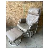 Swivel Rocker