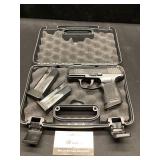 Sig Sauer P365 9 MM
