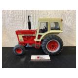 Farmall 1066 with cab