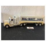 Walmart   Sams club semi