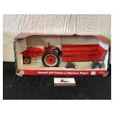 Farmall 200 tractor w/ Flarebox wagon
