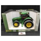 Ertl 1/16 John Deere 7920