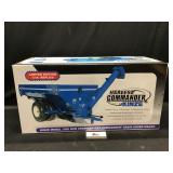 1/16 Kinze Model 1050 Row Crop Harvest Commander