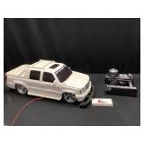 Remote Control Escalade