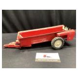 ERTL Manure Spreader