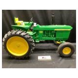 John Deere 4020 1/8 th scale