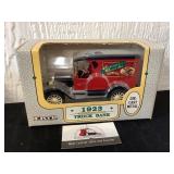 Ertl Anheuser Busch 1923 Truck Bank
